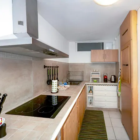 Sassomasso Apartment Como